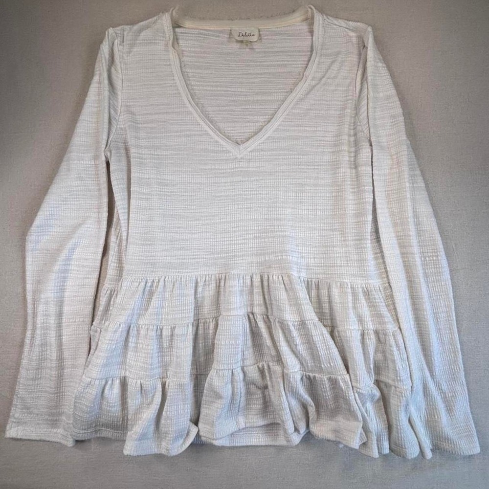 Deletta(anthropology) white long sleeve top,subtle textured weave and ruffle hem